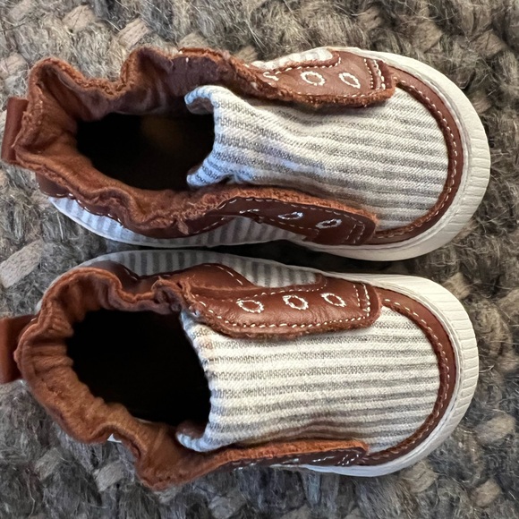 Robeez leather sneakers crib shoes 0-6 months - Picture 2 of 4